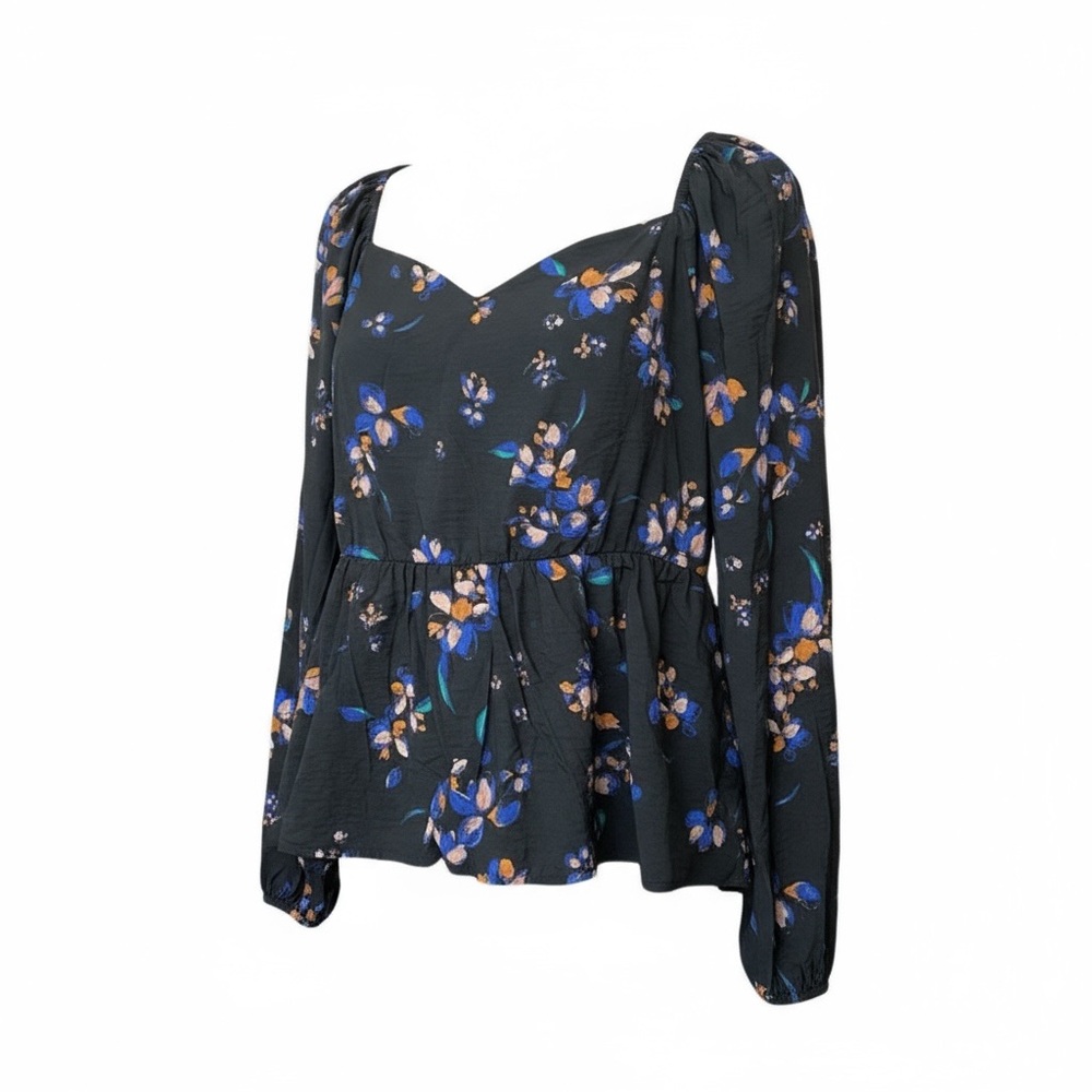 Ava & Viv Floral Black Top with Sweetheart Neckline, Lantern Sleeves - Size 2X